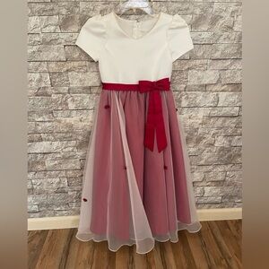 David's Bridal Michaelangelo White and Red Rose Bud Girls Formal Dress